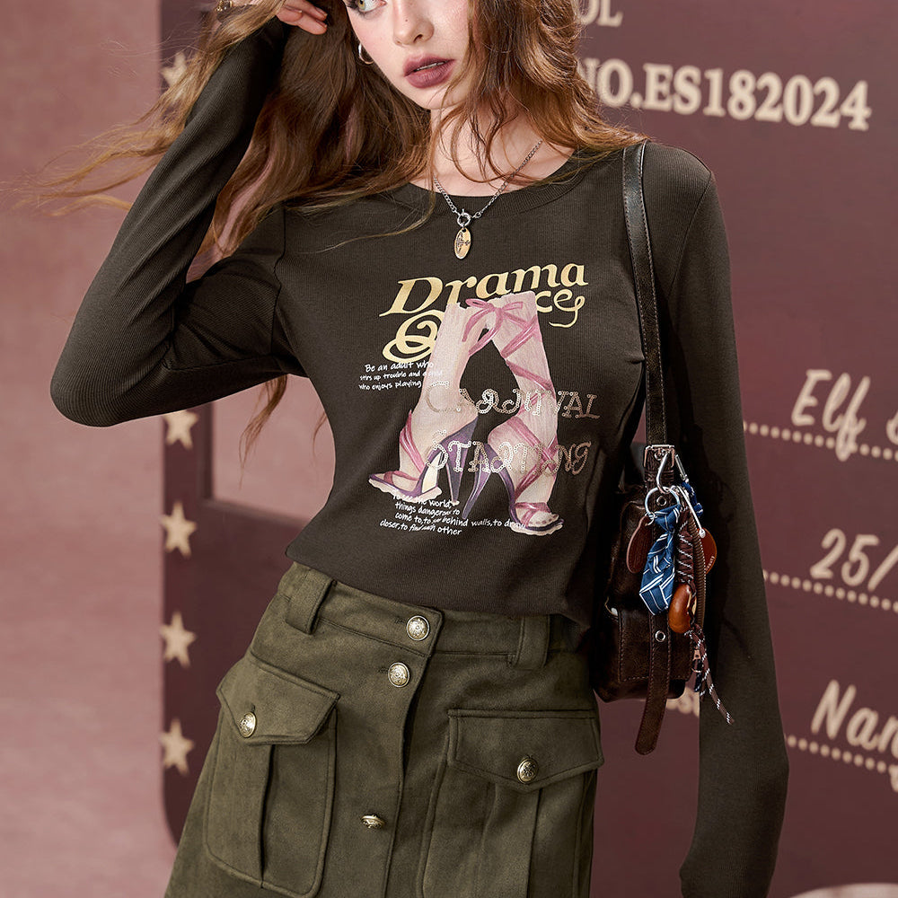 
                  
                    ELFSACK 2024 Autumn New Arrivals Retro Print Slim Fit Long Sleeve Cropped T-Shirt Women
                  
                