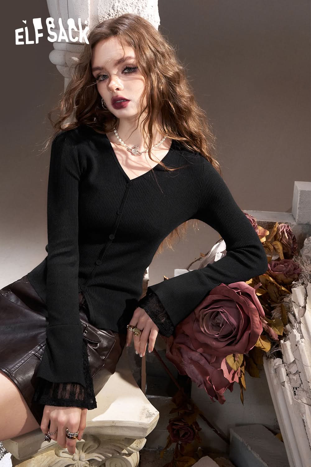 ELFSACK Mysterious Lace Stitching Black V-Neck Slim-Fit Trumpet Sleeve Knit Cardigan
