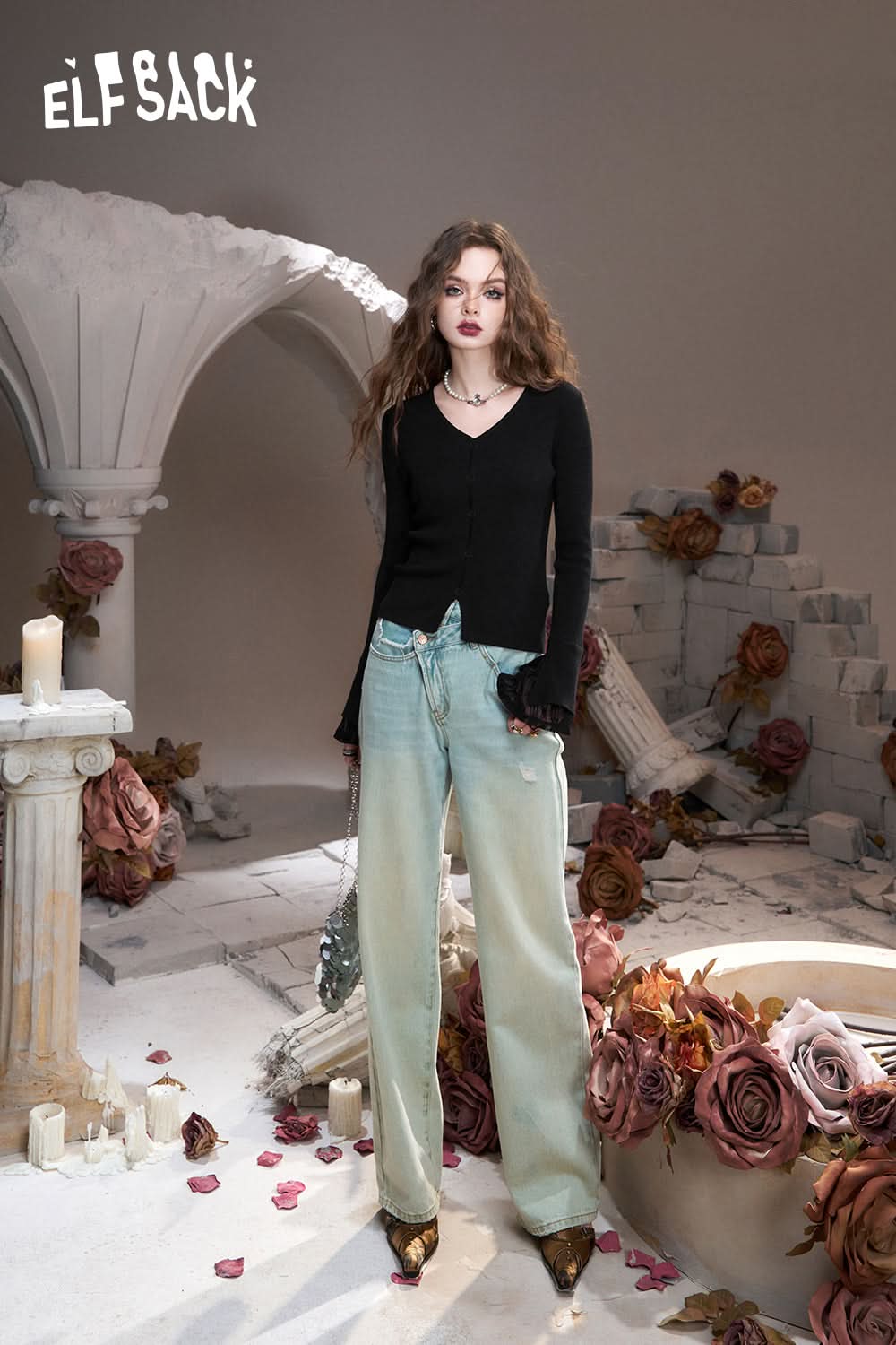 ELFSACK Mysterious Lace Stitching Black V-Neck Slim-Fit Trumpet Sleeve Knit Cardigan