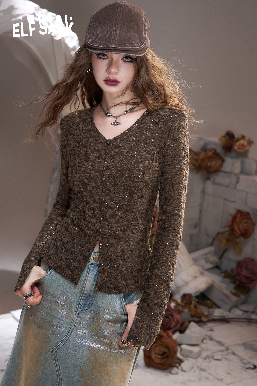 ELFSACK White trumpet sleeve French v-neck slim fit hollow long sleeve lace shirt
