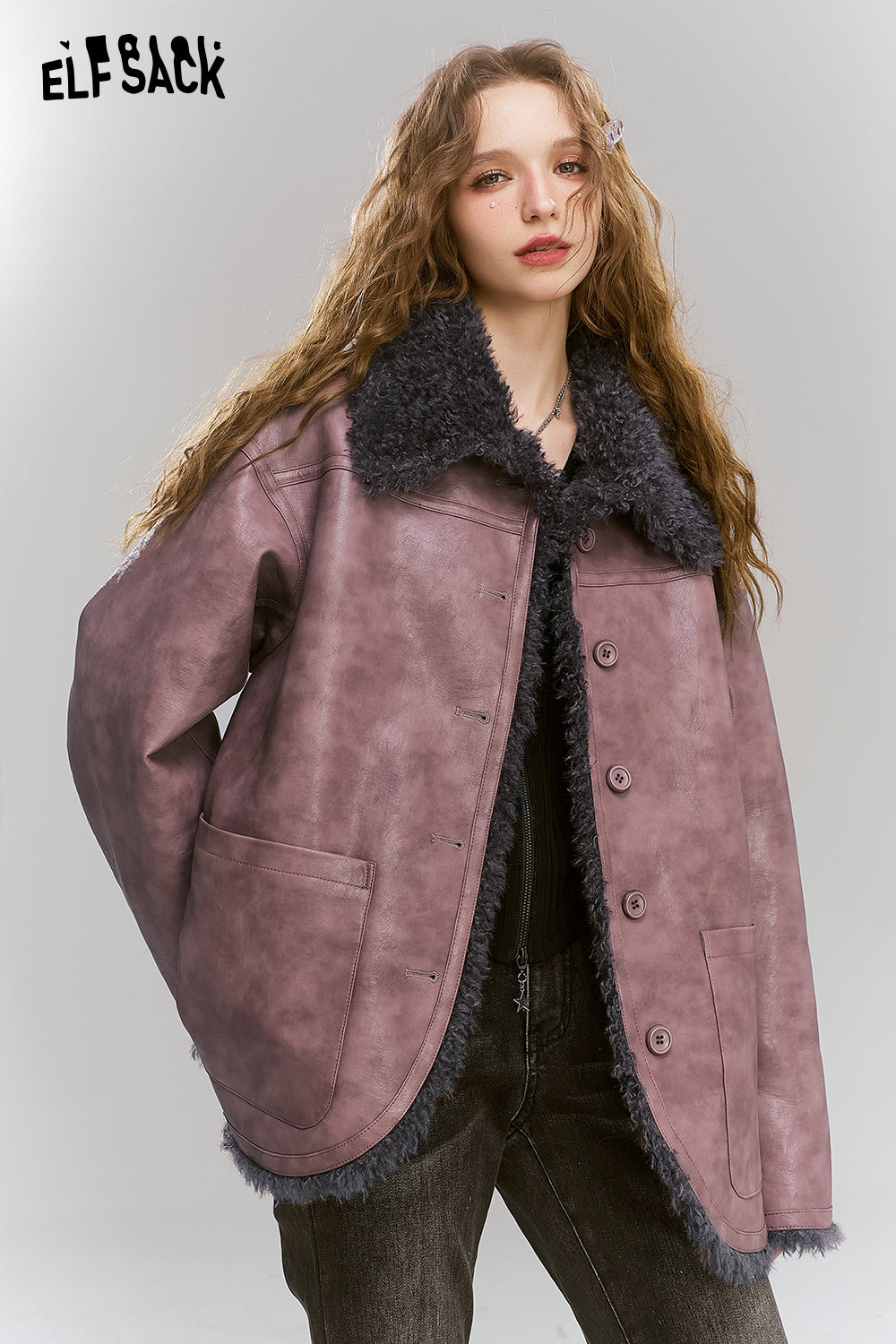 ELFSACK Retro gray pink contrasting color reversible imitation plush PU jacket, sweet and cool top with gray fur collar