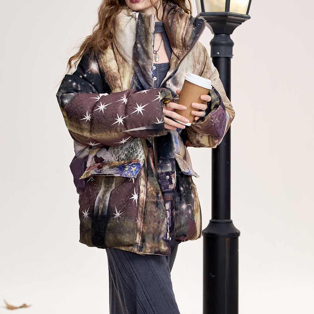 
                  
                    ELFSACK 2024 Winter New Arrivals Fox print short loose stand collar down jacket for women
                  
                