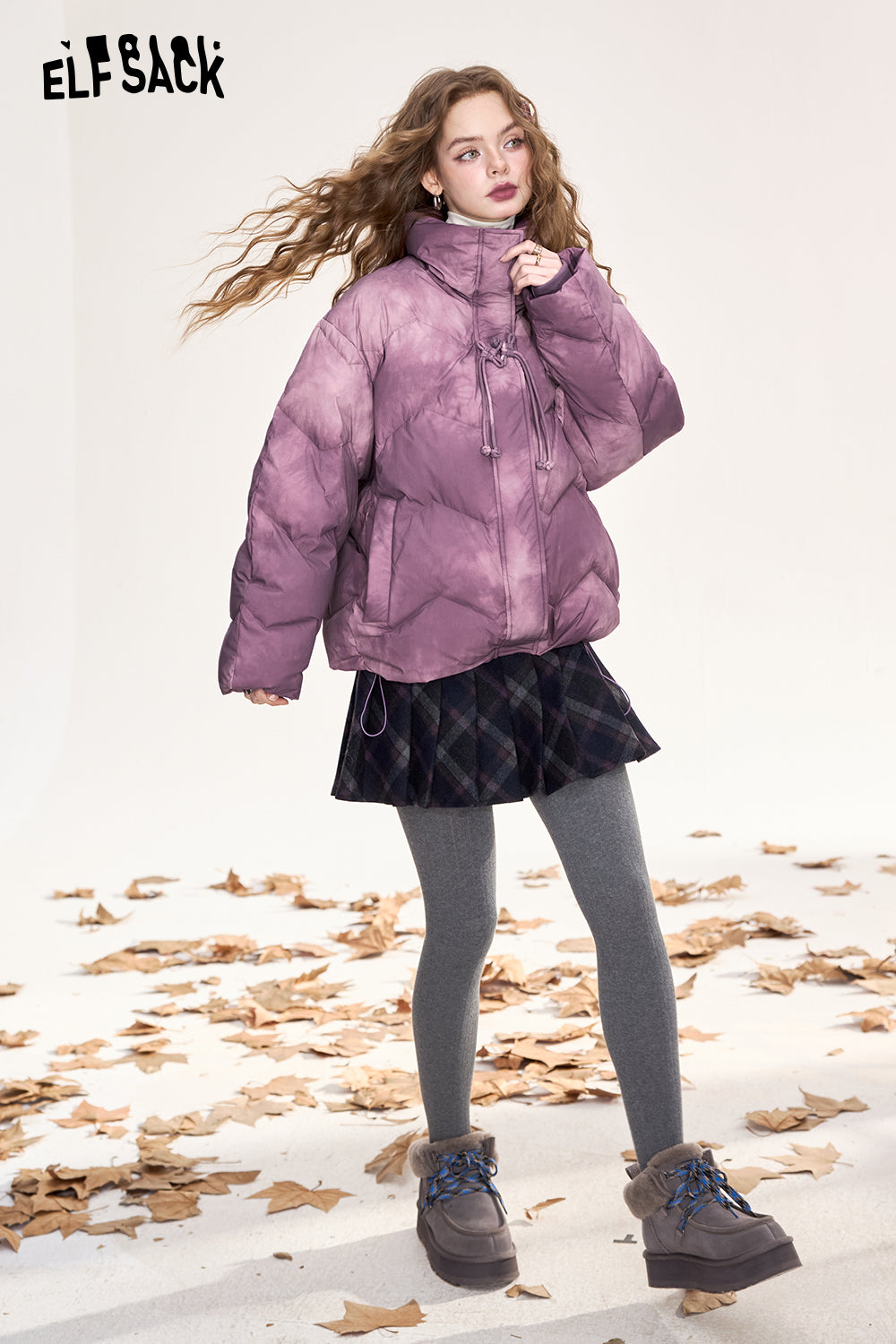 ELFSACK Retro gradient purple frog design short down jacket
