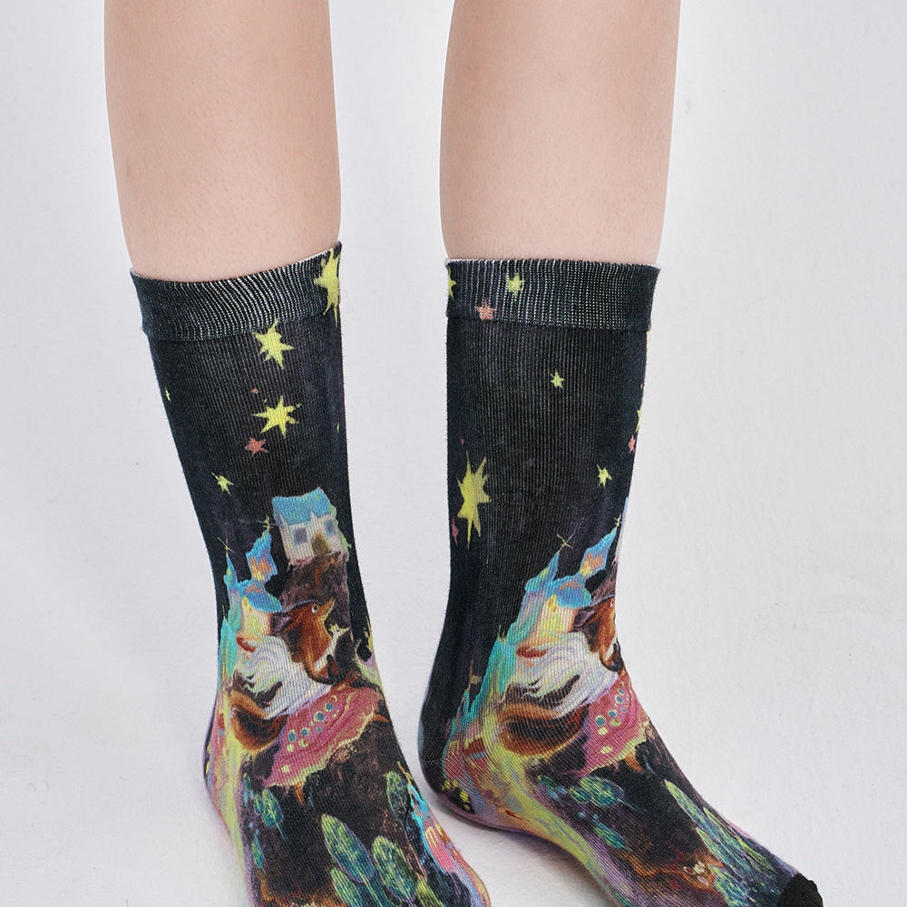 
                  
                    ELFSACK 2025 Spring New Arrivals Y2K Original Graffiti Retro Printed Mid-calf Socks for Women
                  
                