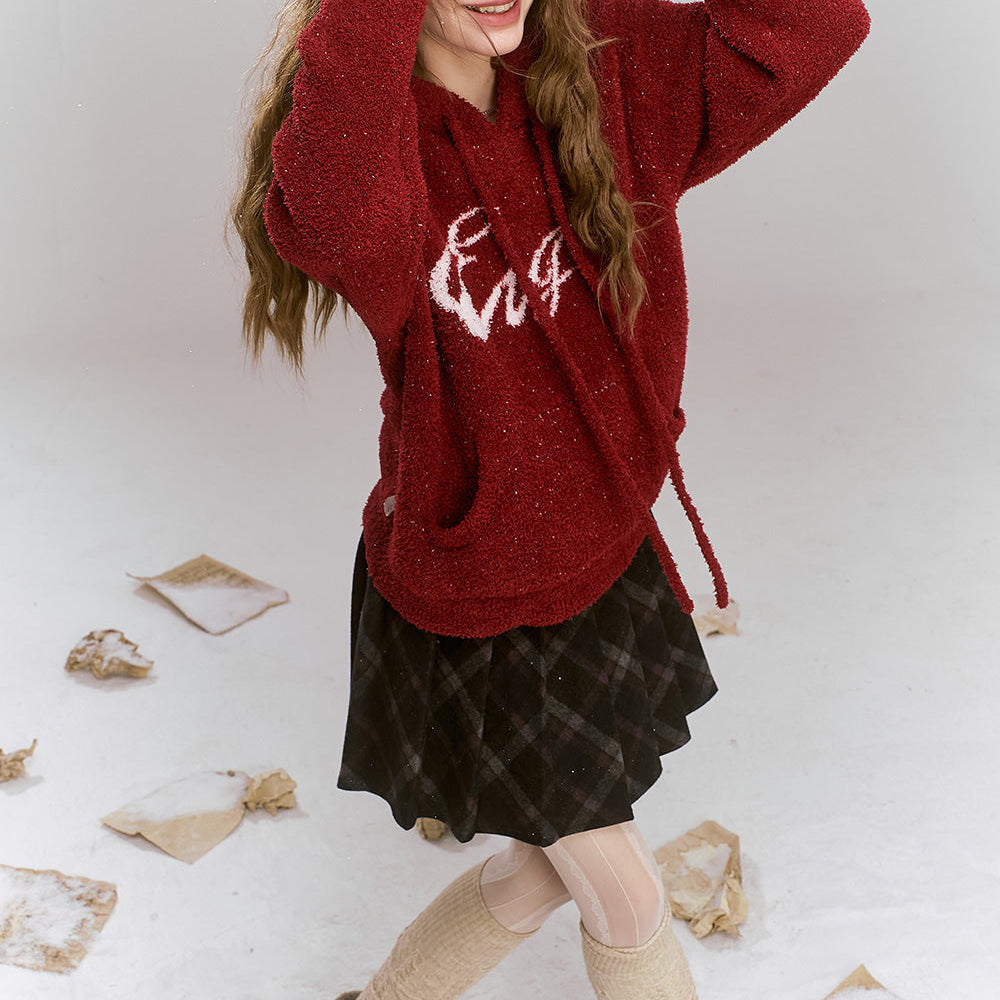 
                  
                    ELFSACK 2024 Winter New Arrivals Retro Soft Warm Dark Red Letter Hooded Sweater For Women
                  
                