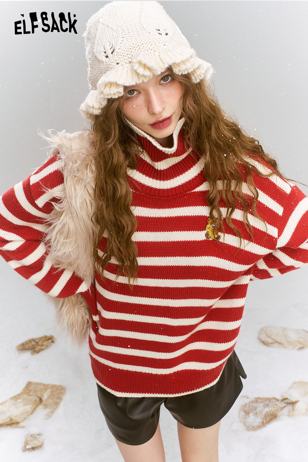 ELFSACK 2024 Winter New Arrivals Vintage versatile red striped cartoon embroidered high neck sweater for women