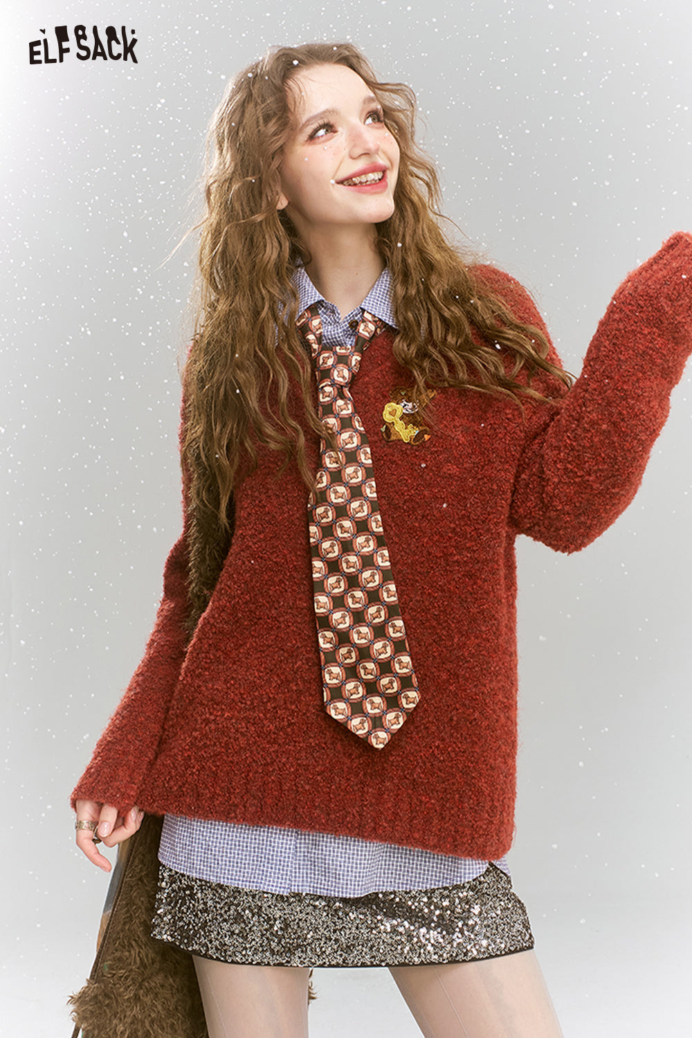 ELFSACK Dark Red Loose Soft V-Neck Bear Patch Sweater Women