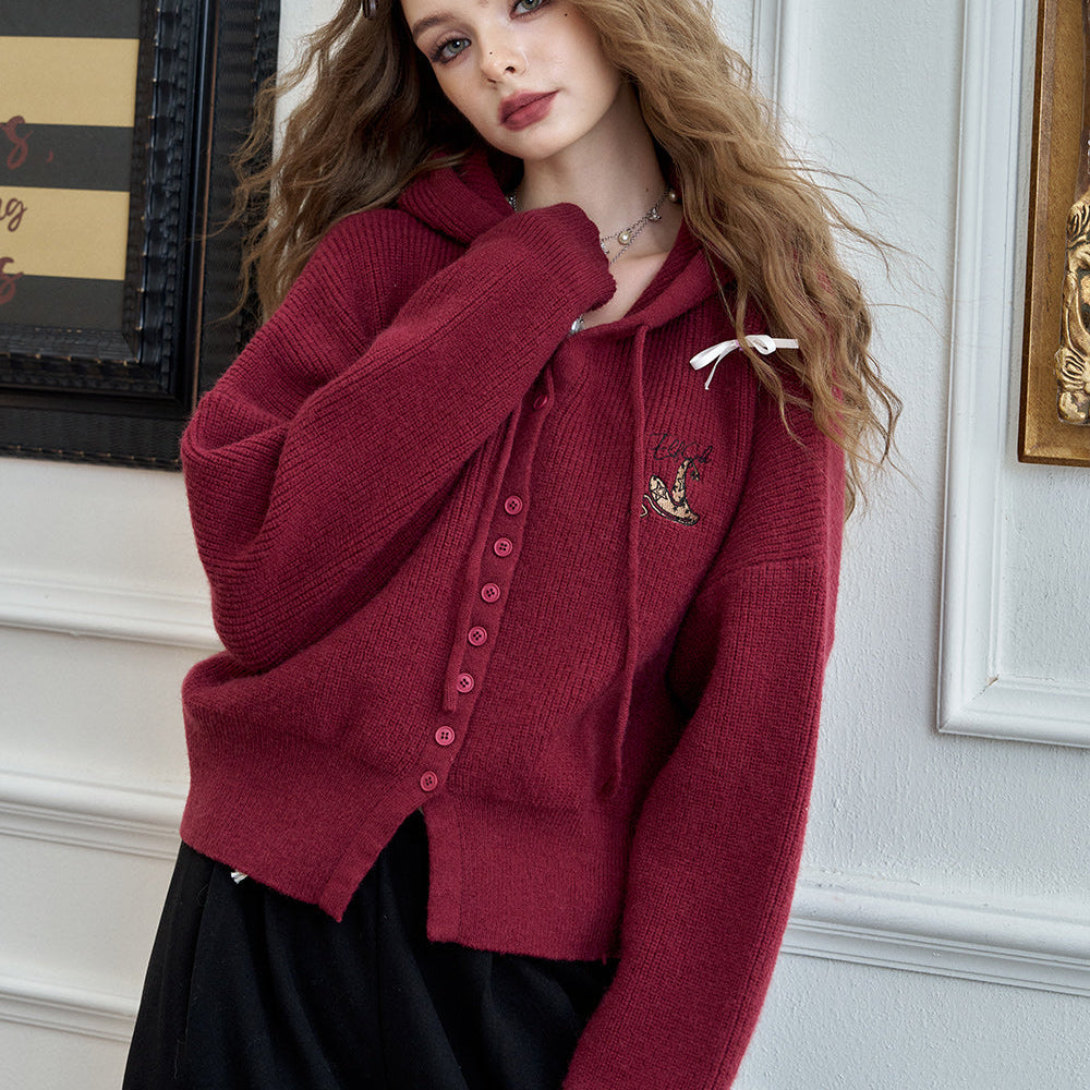 
                  
                    ELFSACK 2024 Winter New Arrivals Retro Preppy Style hooded short sweater cardigan for women
                  
                