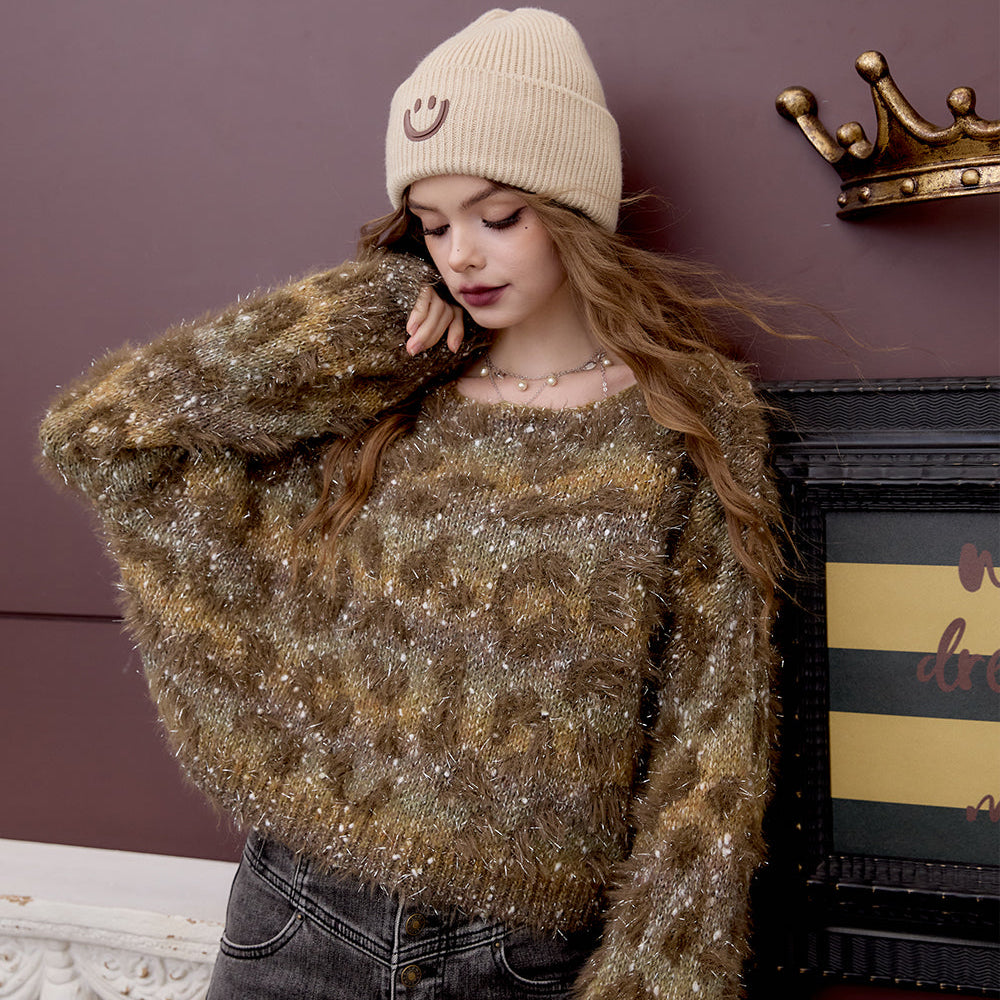 
                  
                    ELFSACK 2024 Winter New Arrivals Women's Fluffy Short Retro Leopard Print Short Pullover Sweater
                  
                