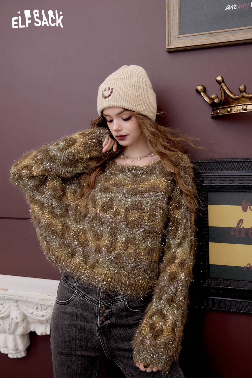 
                  
                    ELFSACK 2024 Winter New Arrivals Women's Fluffy Short Retro Leopard Print Short Pullover Sweater
                  
                