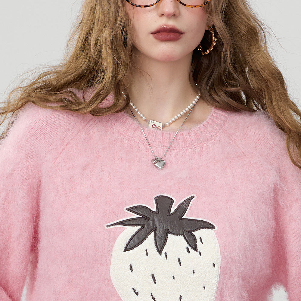 
                  
                    ELFSACK 2024 Winter New Arrivals Loose Soft Warm Pink Strawberry Applique Fluffy Sweater for Women
                  
                