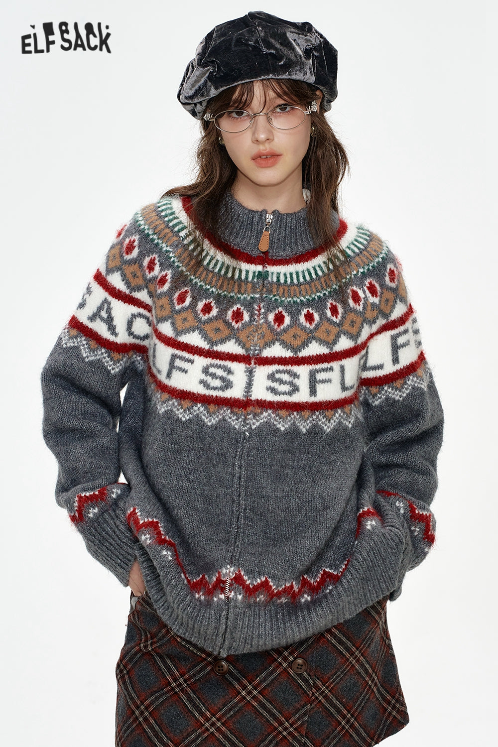 ELFSACK 2024 Winter New Arrivals Fair Isle knitting cardigan jacket for women retro loose gray sweater