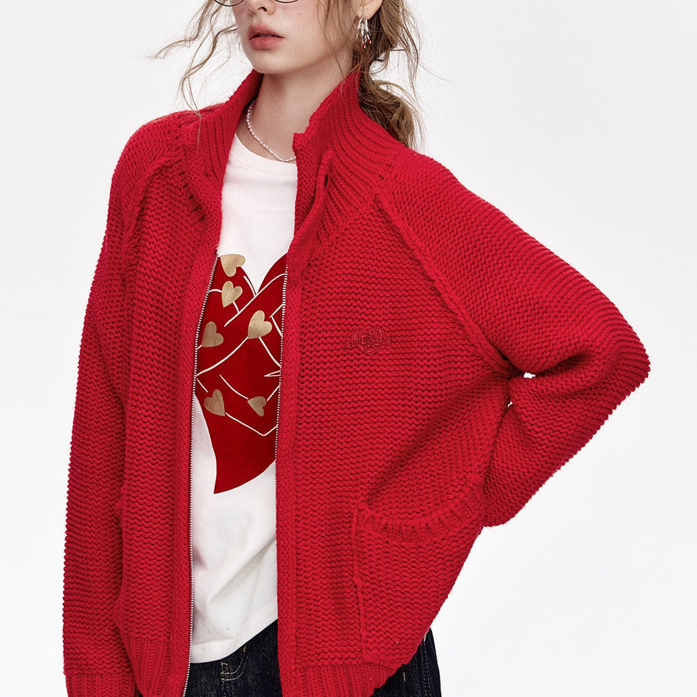 ELFSACK 2024 Winter New Arrivals Stand collar loose red knitting cardigan for women with zipper pockets threaded closure