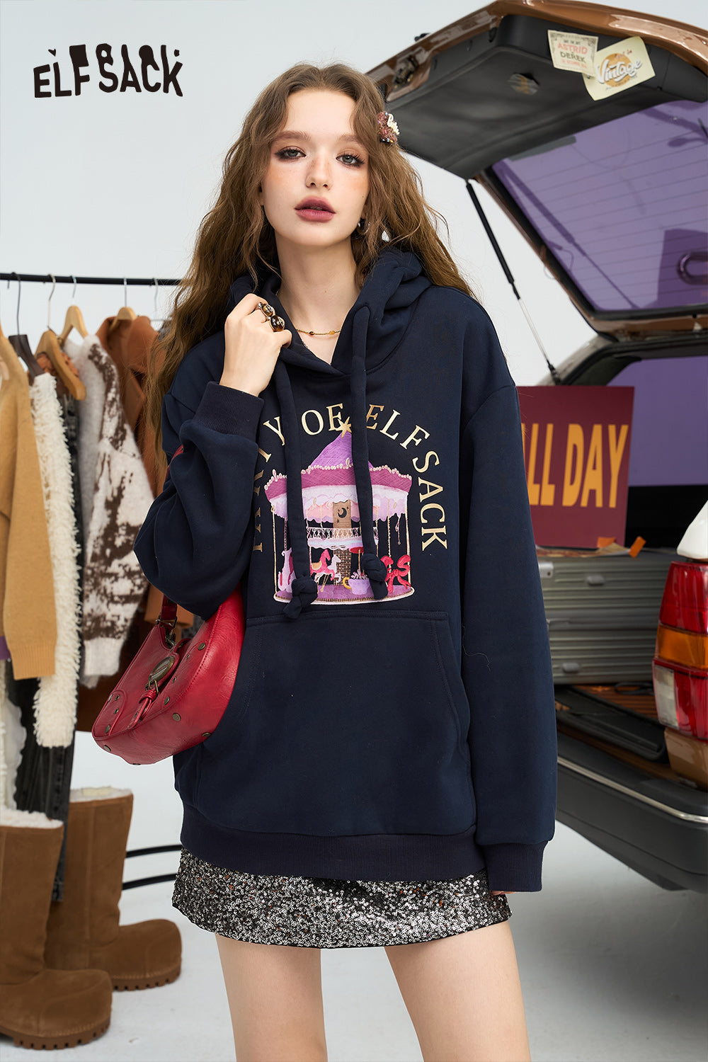 ELFSACK Original cartoon print retro hooded sweatshirt