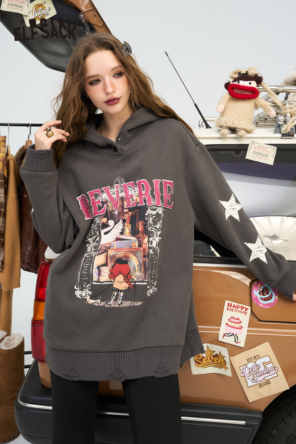ELFSACK Retro star cartoon printed hoodie