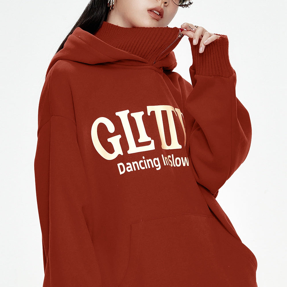 
                  
                    ELFSACK 2024 Winter New Arrivals Red letter printing knitted collar stitching plus velvet hoodie women loose casual retro
                  
                