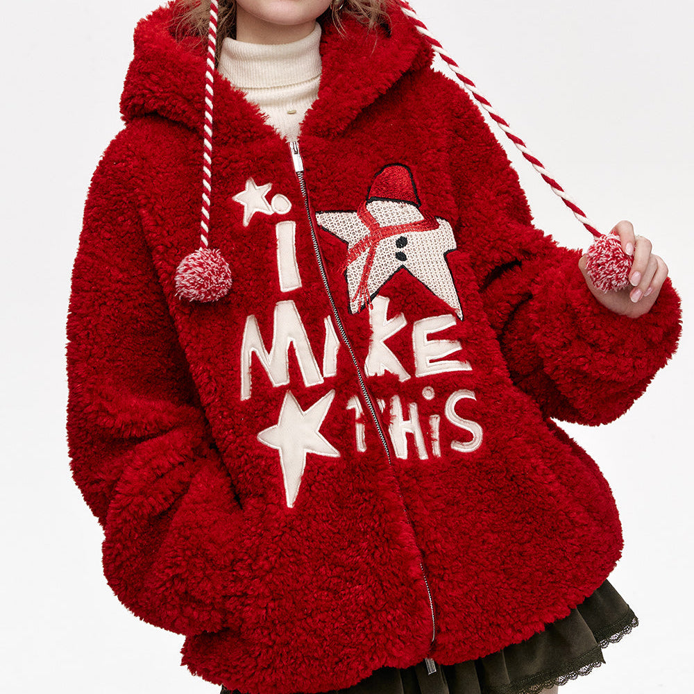 ELFSACK 2024 Winter New Arrivals Plush Red Star Letters Hooded Short Jacket Women