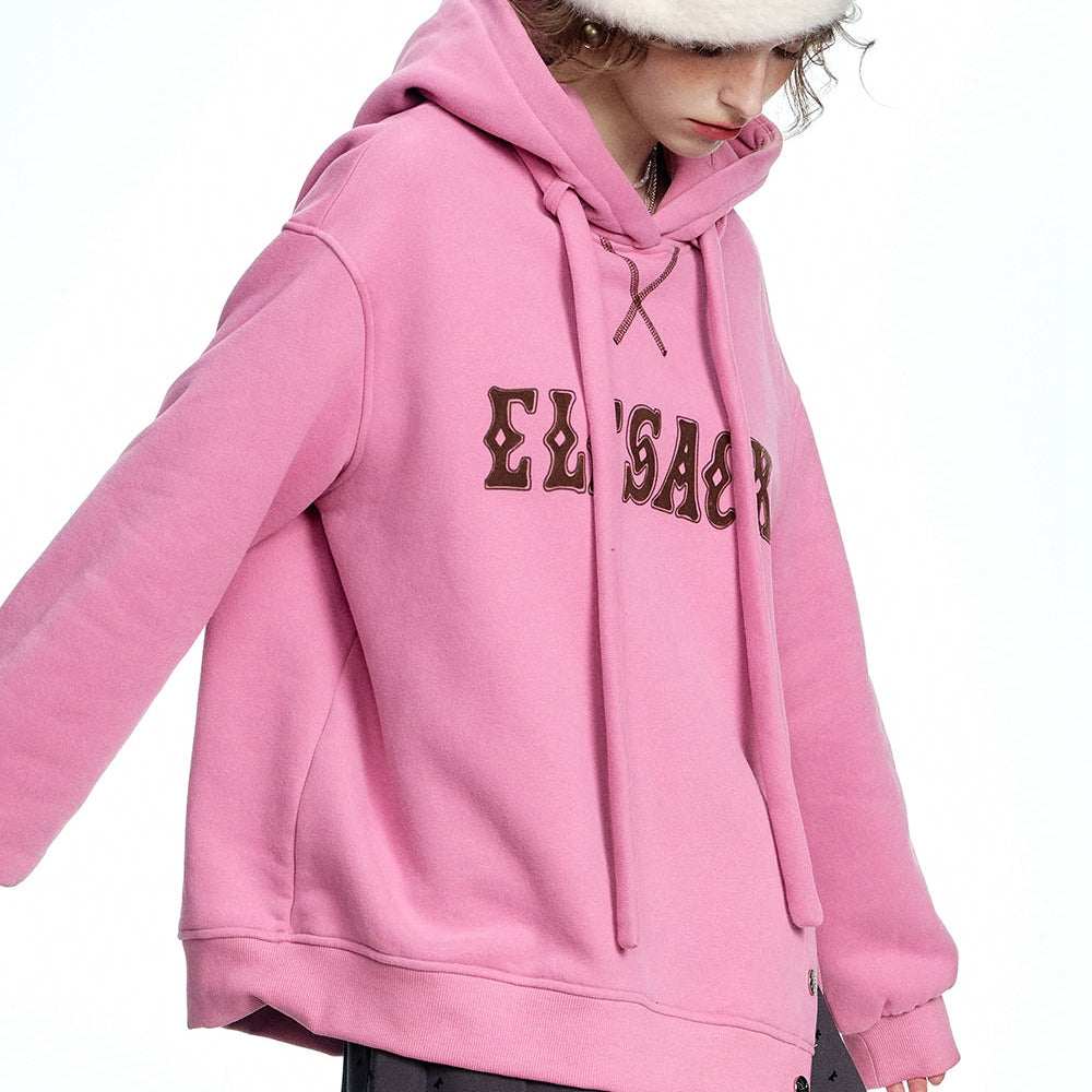 
                  
                    ELFSACK 2024 Winter New Arrivals Casual Red Letter Slit Plush Hoodie for Women
                  
                