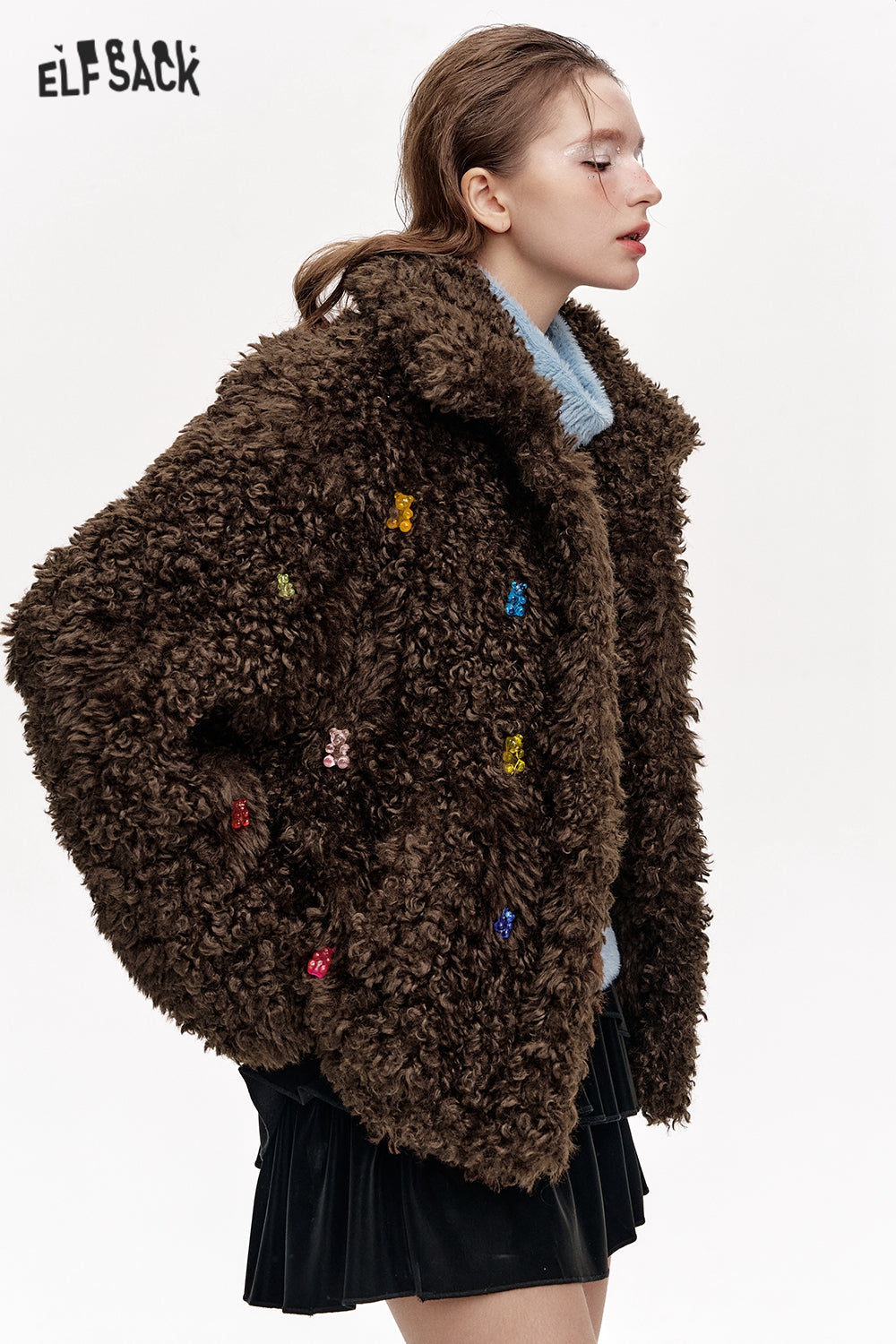 ELFSACK 2024 Winter New Arrivals Sweet and cool colorful bears imitation plush loose thick coat for women