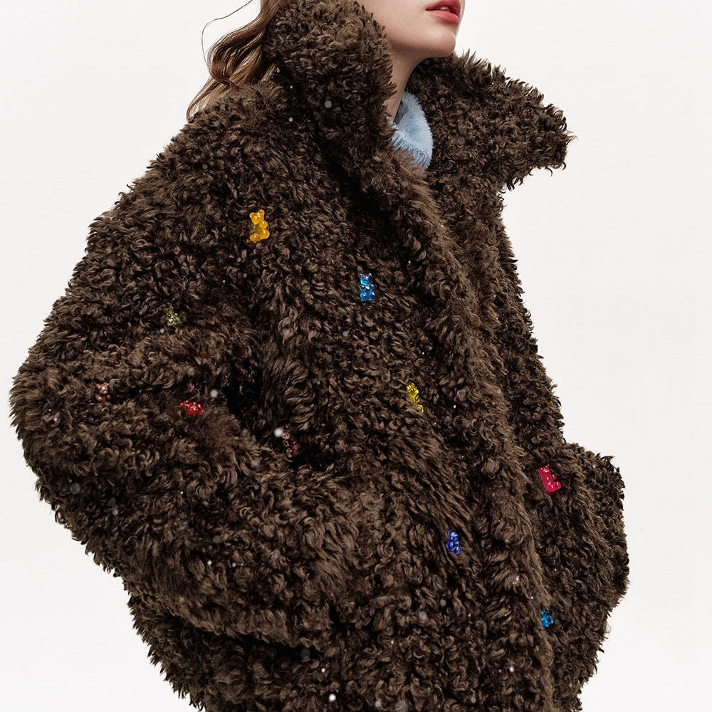 
                  
                    ELFSACK 2024 Winter New Arrivals Sweet and cool colorful bears imitation plush loose thick coat for women
                  
                