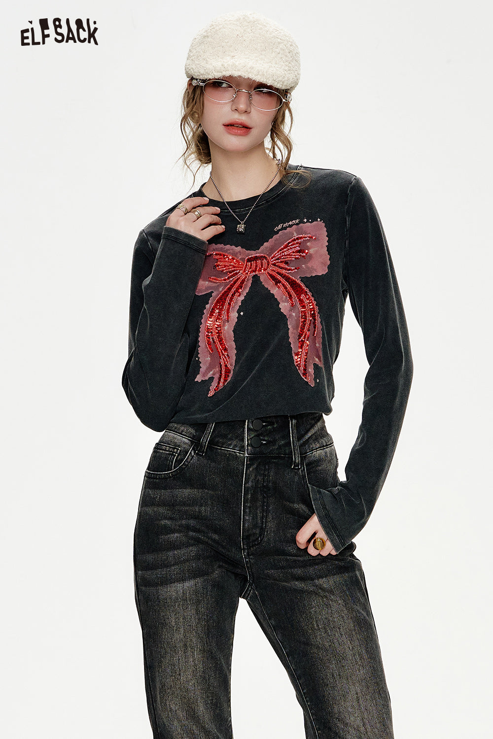 ELFSACK 2024 Winter New Arrivals Bowknot Sequin Embroidery Slim Fit Long Sleeve T-shirt Women Hot Girl Sweet Cool Top