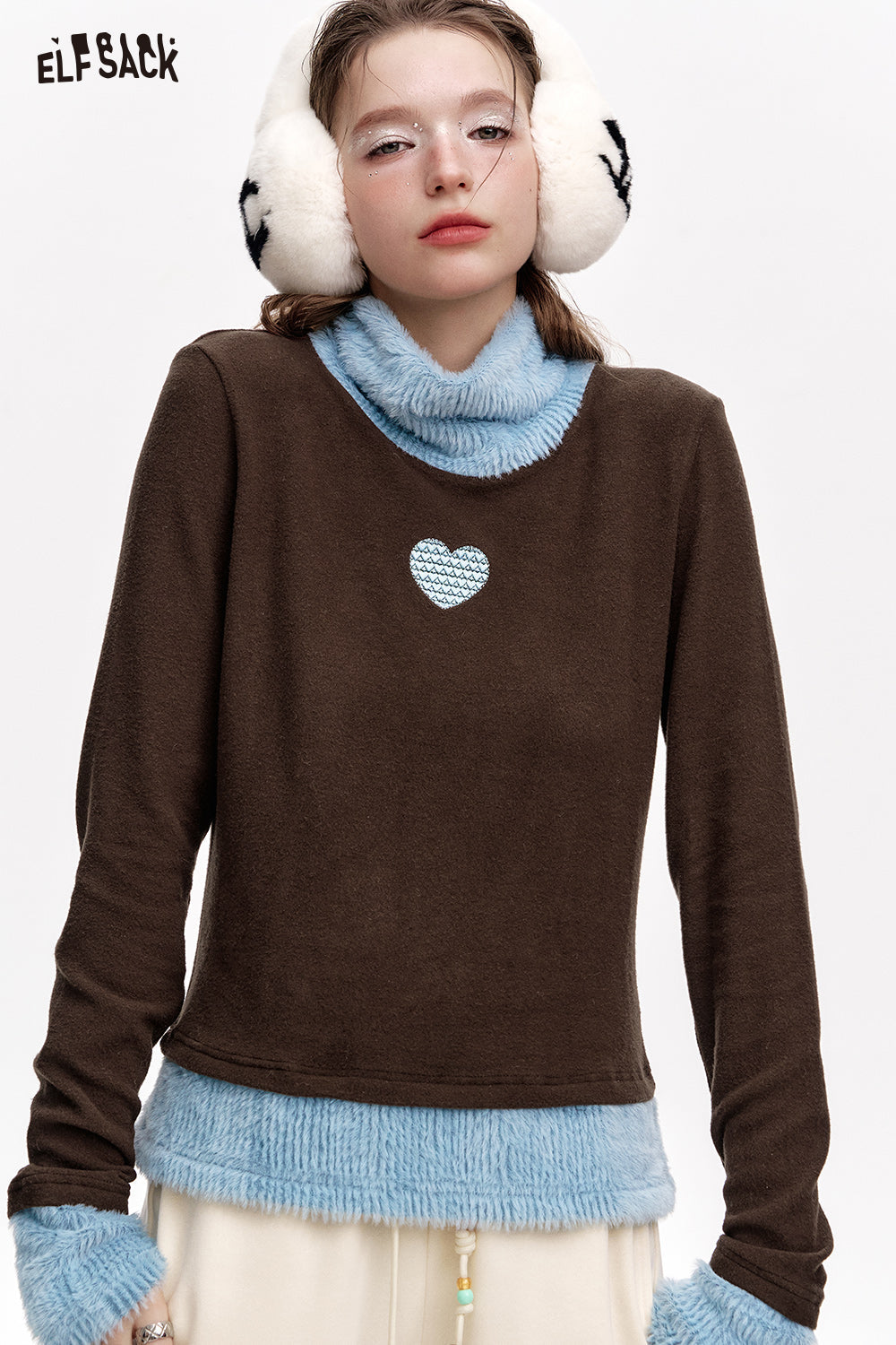 ELFSACK Heart Embroidery Contrast Color Turtleneck Bottoming Shirt