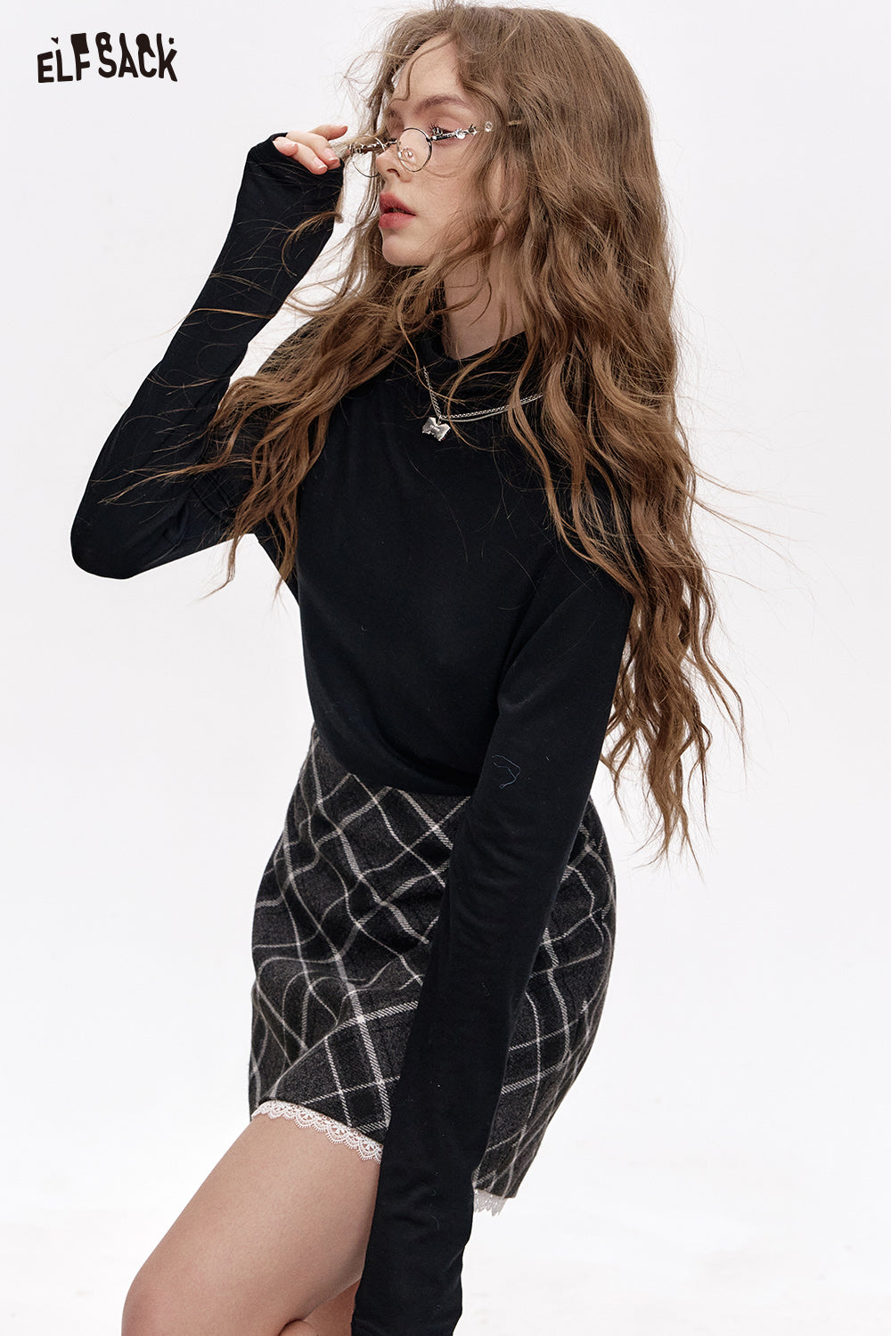 ELFSACK Pile collar inner wear sweater women solid color bottom T-shirt
