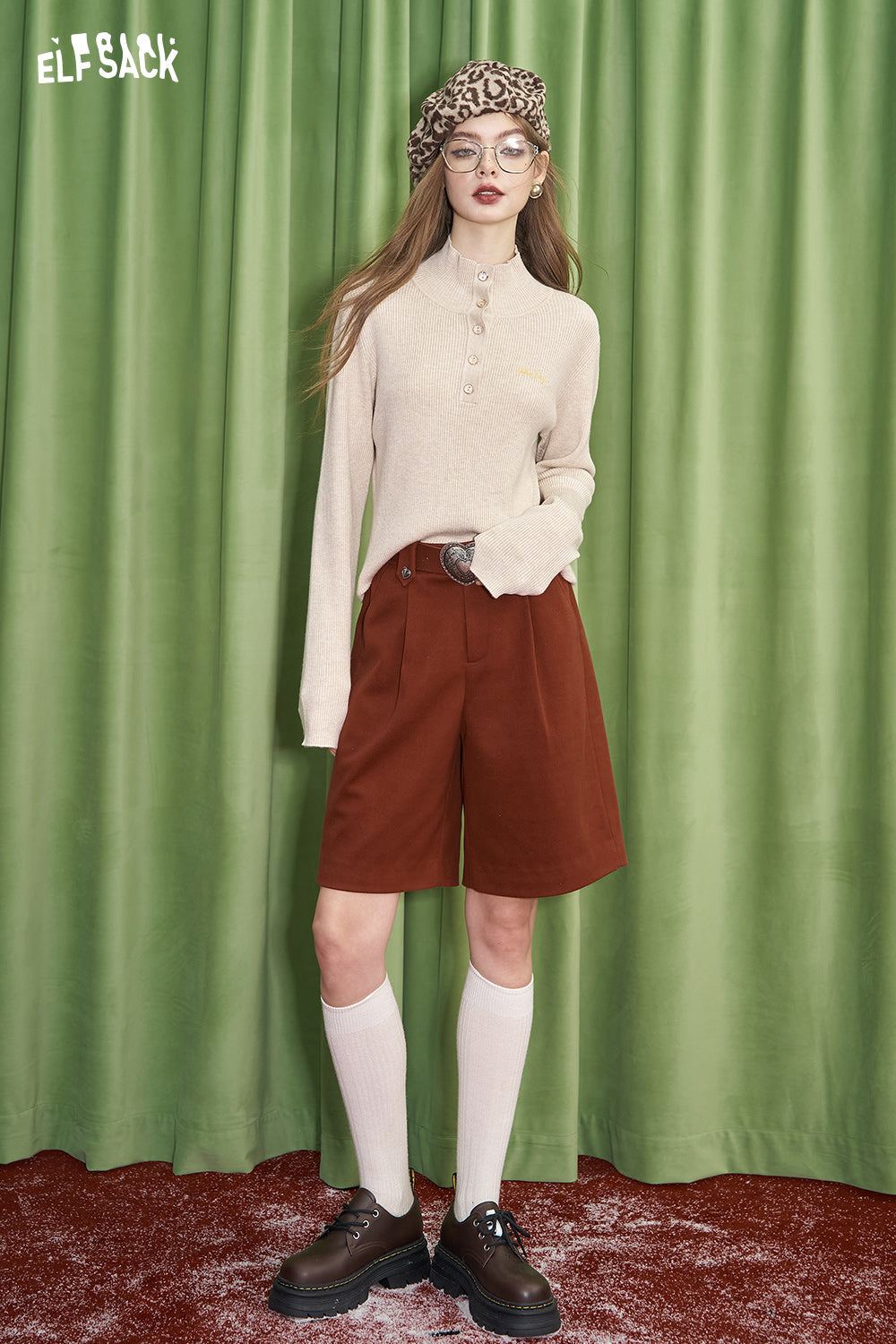 ELFSACK Korean style slim fit high collar letter embroidery sweater