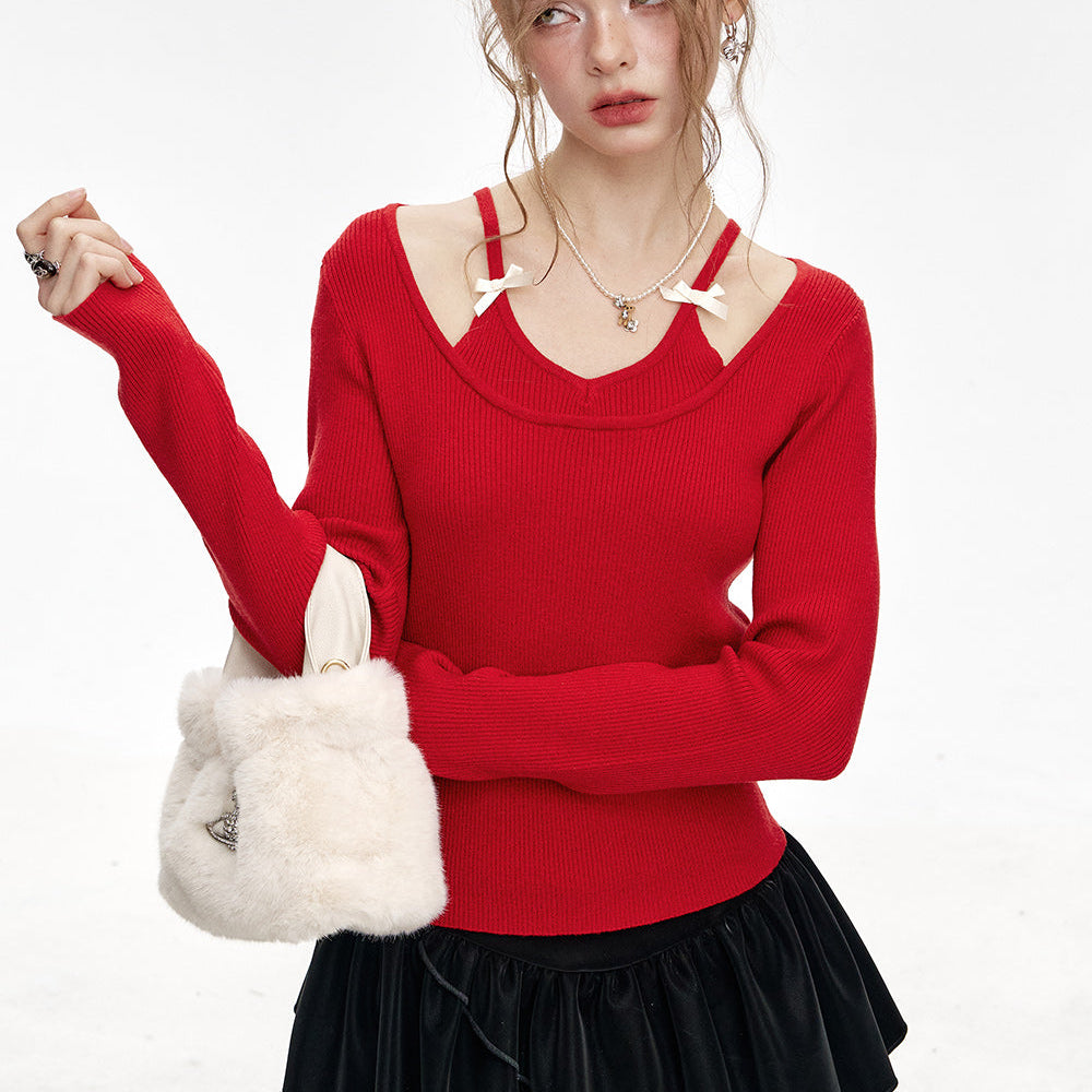 
                  
                    ELFSACK 2024 Winter New Arrivals Fake two-piece halter neck red slim fit knitted pullover for women
                  
                