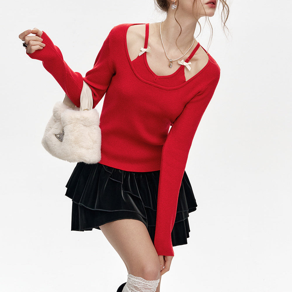 
                  
                    ELFSACK 2024 Winter New Arrivals Fake two-piece halter neck red slim fit knitted pullover for women
                  
                