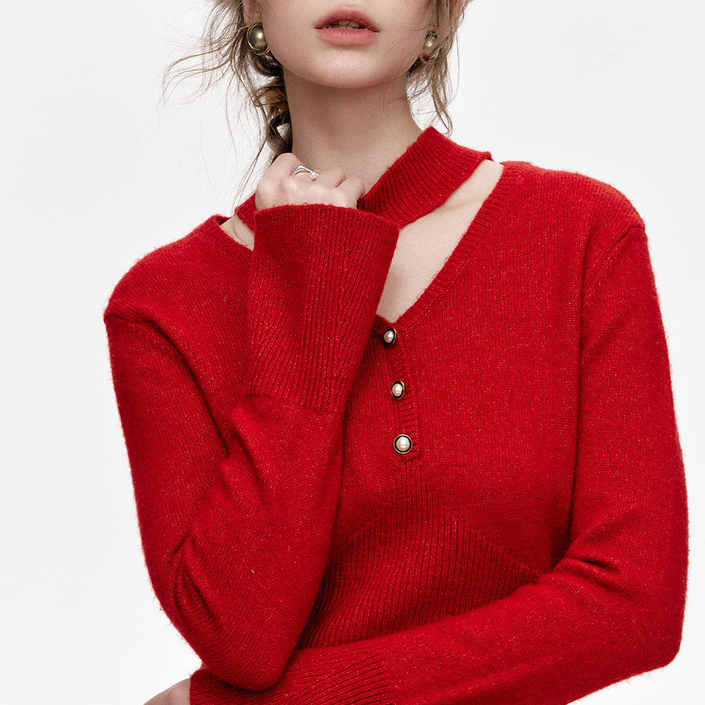 ELFSACK 2024 Winter New Arrivals New Year Red V-neck Hollow Splicing Knitted Pullover Women