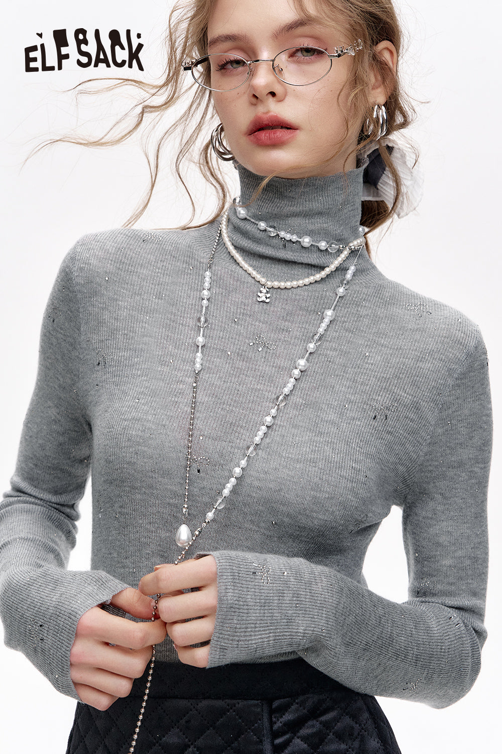 ELFSACK Sweet turtleneck bow fine glitter slim-fitting knitted sweater