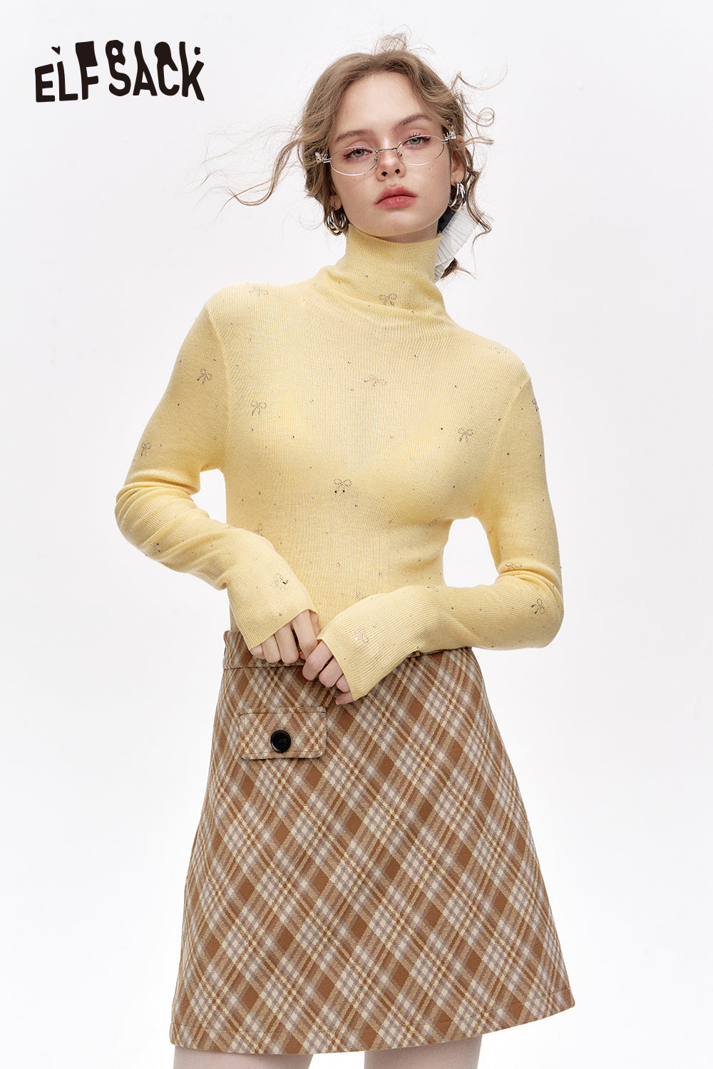 ELFSACK Sweet turtleneck bow fine glitter slim-fitting knitted sweater