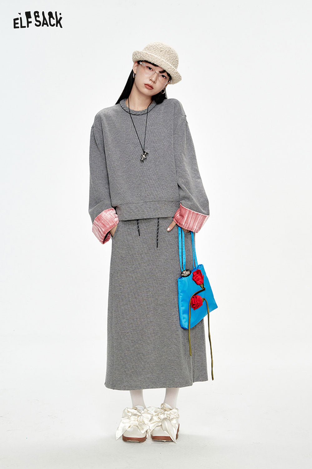 ELFSACK 2024 Winter New Arrivals Preppy style velvet stitching grey long skirt suit for women