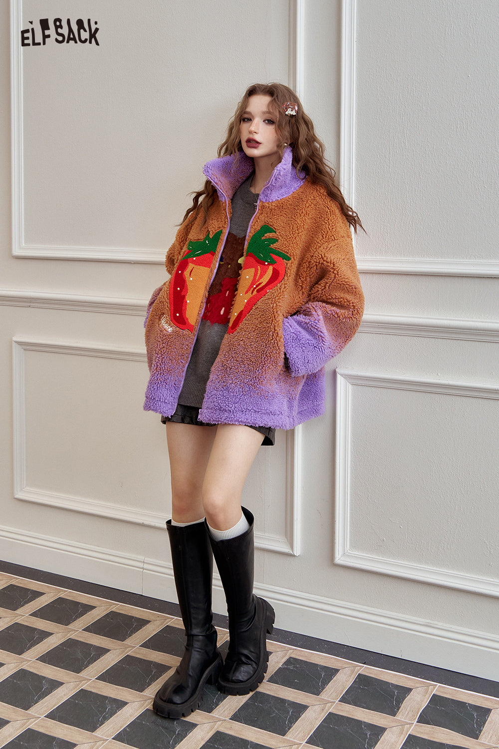ELFSACK Strawberry hand-sewn pearl decoration gradient plush jacket