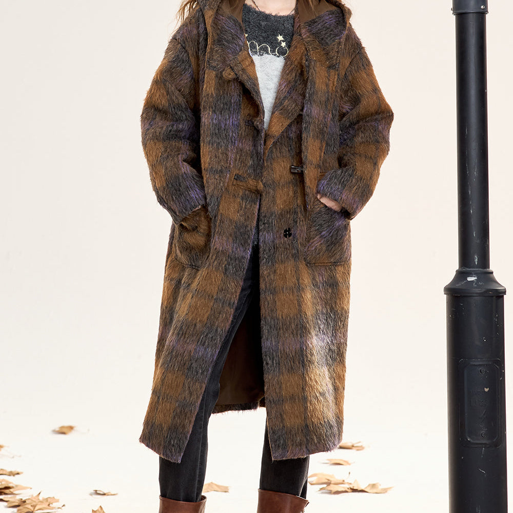 
                  
                    ELFSACK 2024 Winter New Arrivals Women's Brown Plaid Hooded Long Wool Coat with Horn Buttons
                  
                