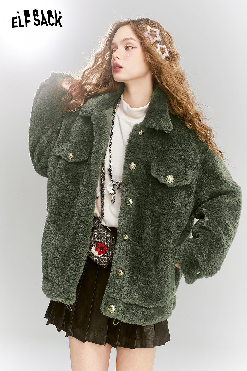 ELFSACK Retro Sweet Cool Plush Single breasted Short Warm Thick Coat