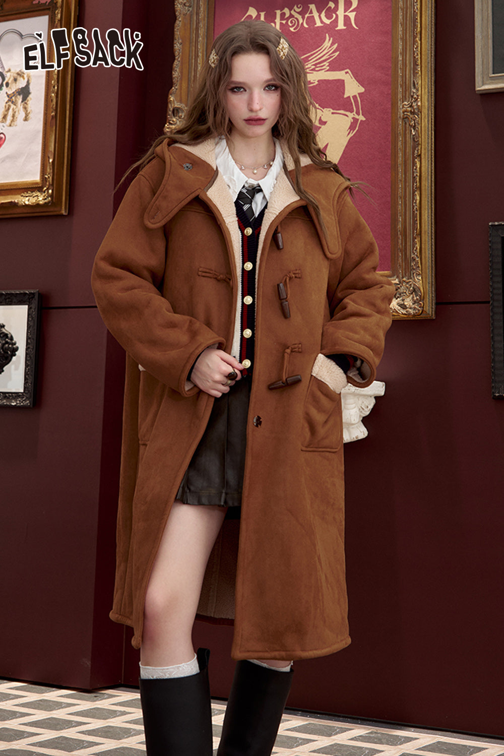 ELFSACK 2024 Winter New Arrivals College style retro coffee brown cow horn button long jacket for women