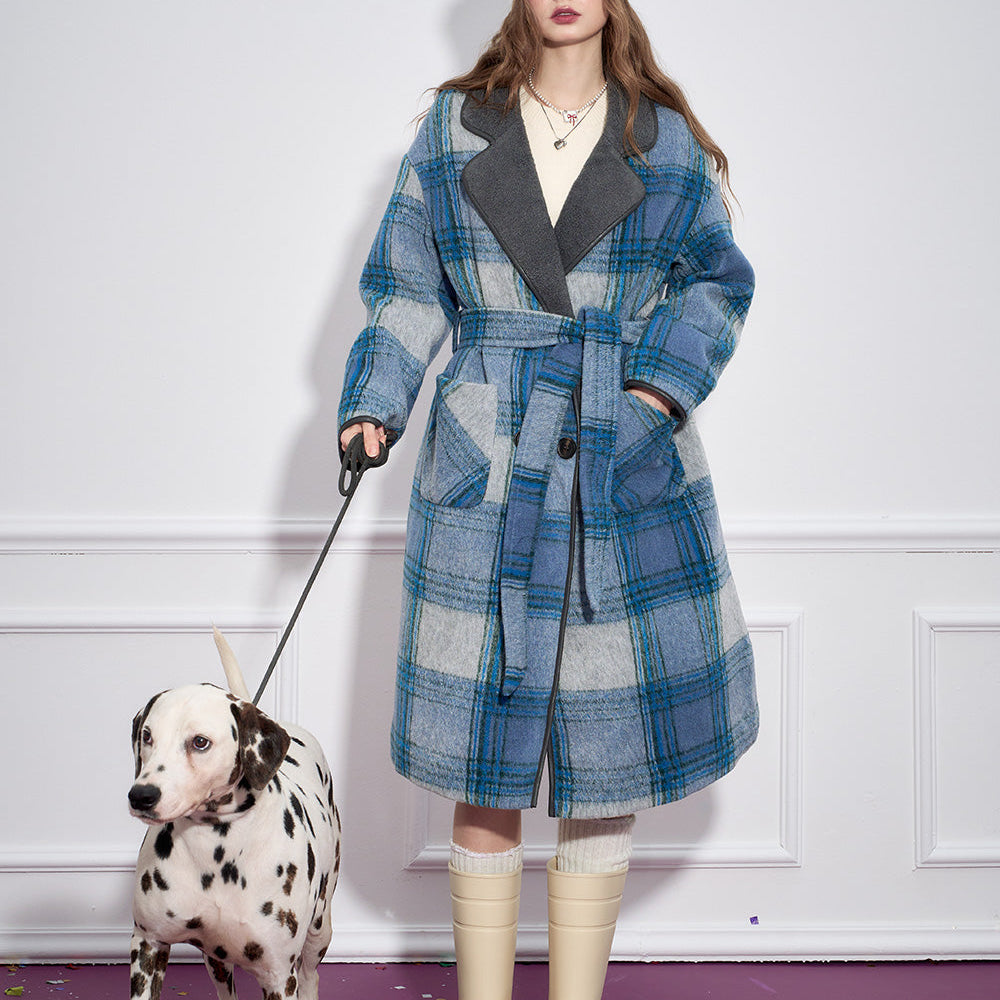 ELFSACK 2024 Winter New Arrivals Blue Plaid Elegant Faux Woolen Coat Women Simple Mid-Length Coat