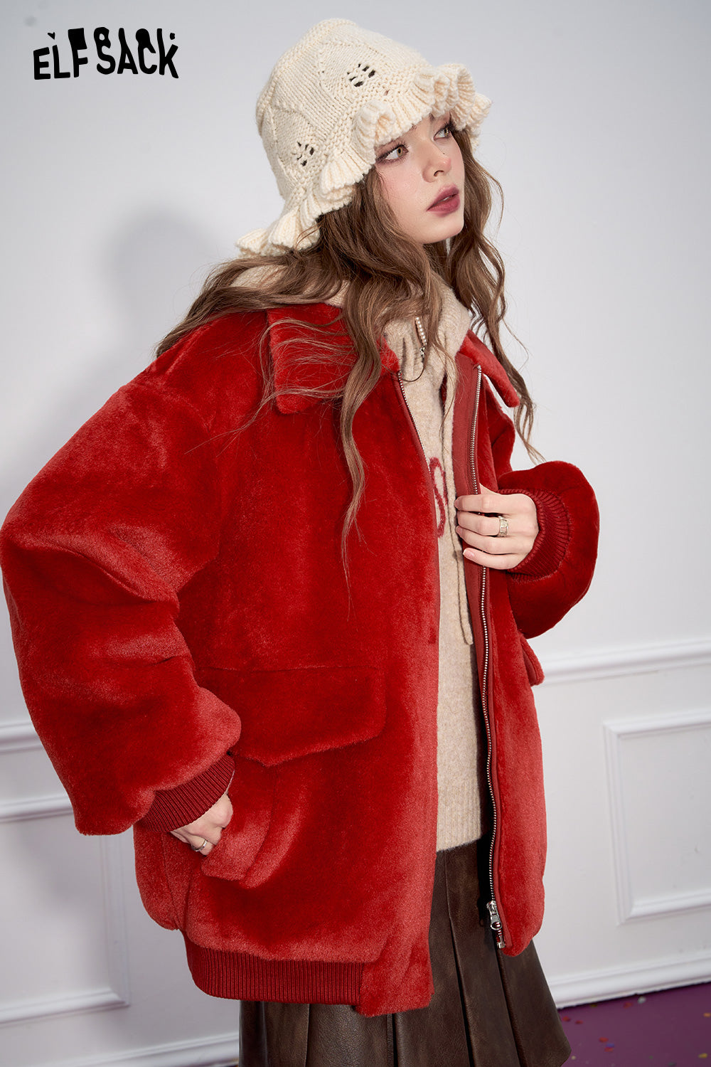 ELFSACK Retro khaki loose collar imitation plush thick coat