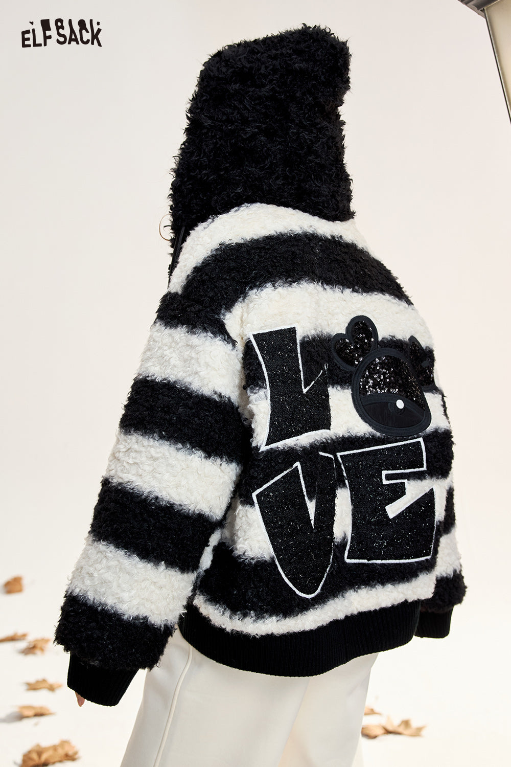 ELFSACK Black and white striped winter coat, hooded thickened velvet patchwork