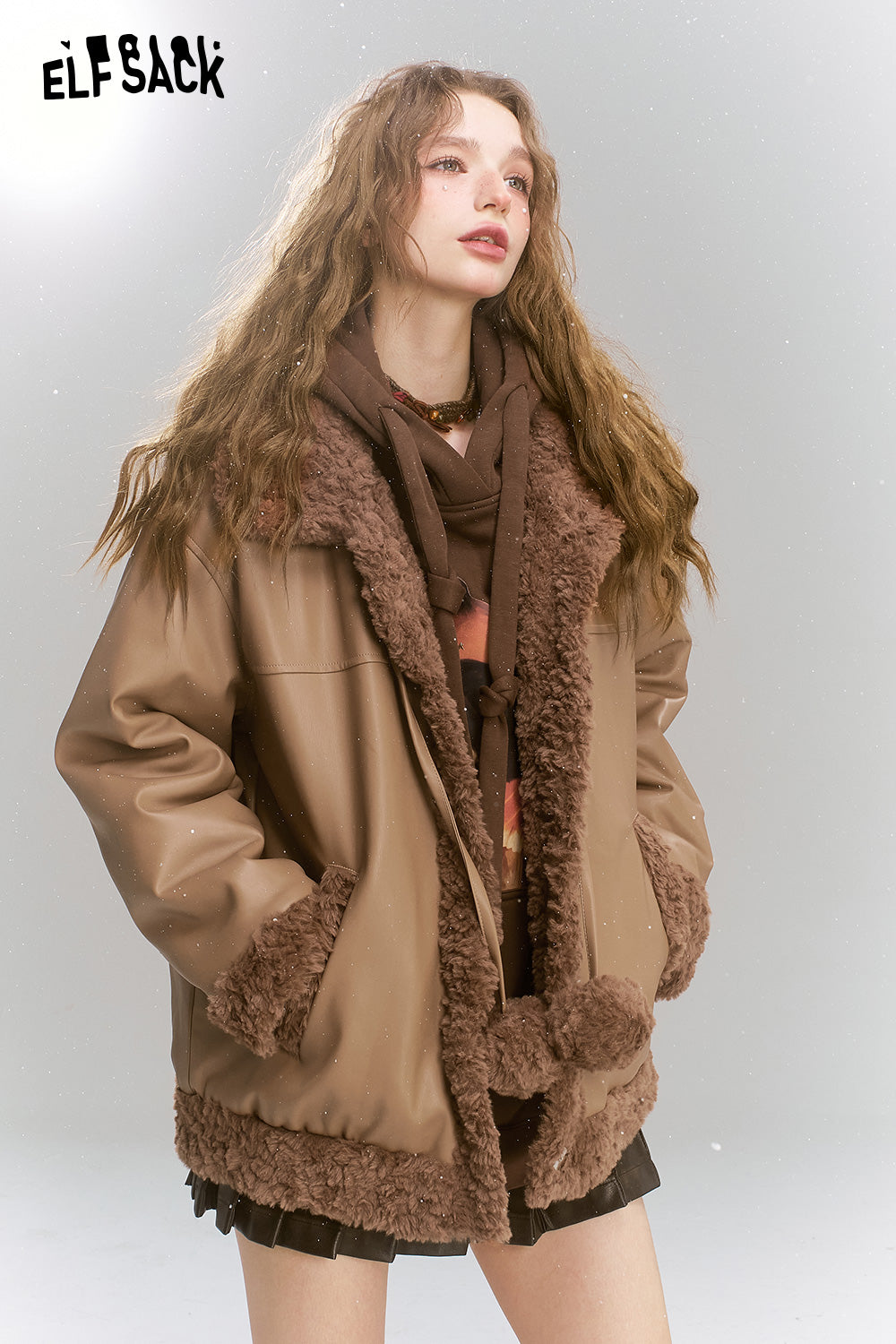 ELFSACK Retro coffee with plush ball decoration PU plush stitching thick warm coat