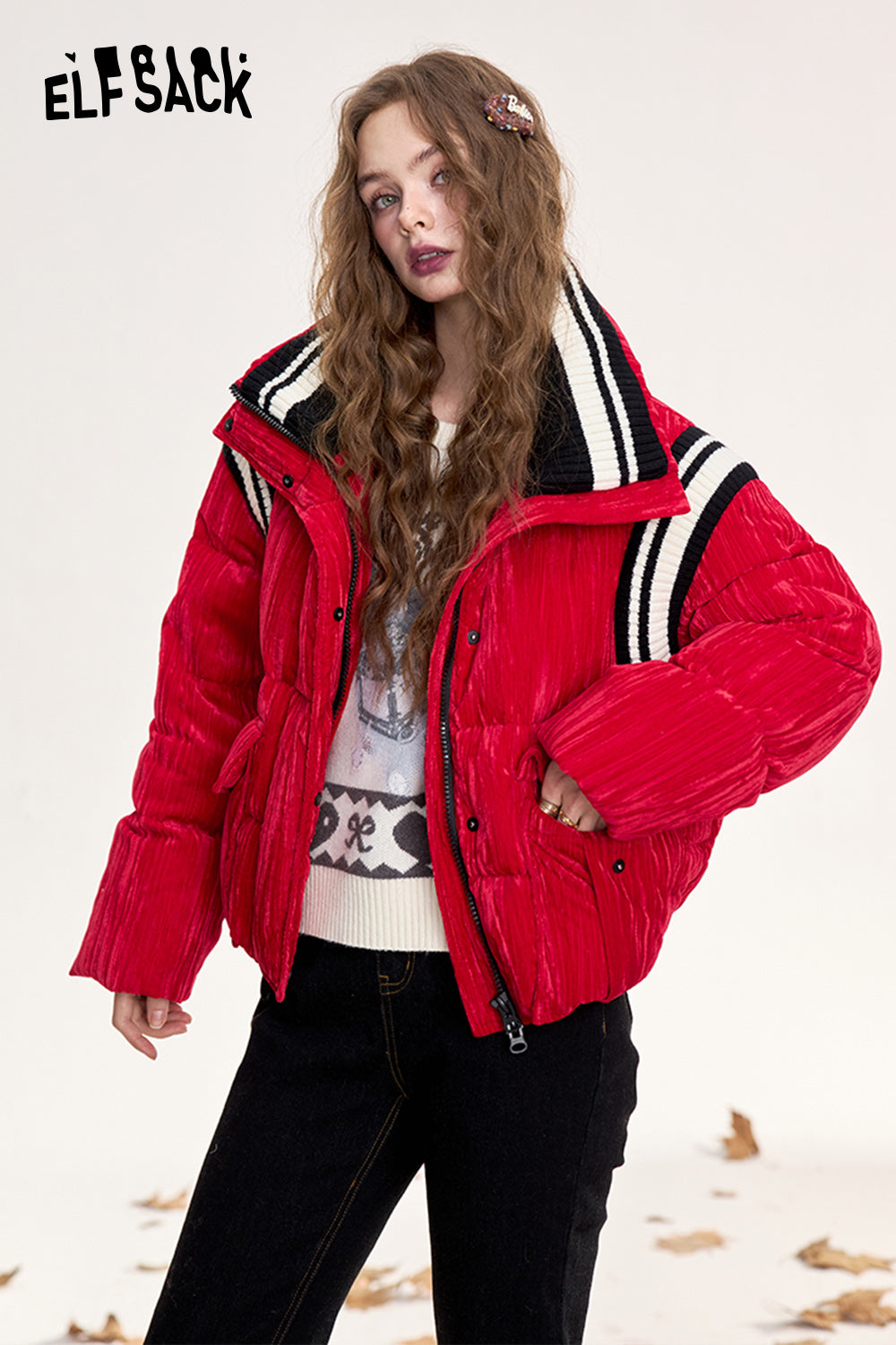 ELFSACK Striped red contrast velvet fabric stand collar short down jacket