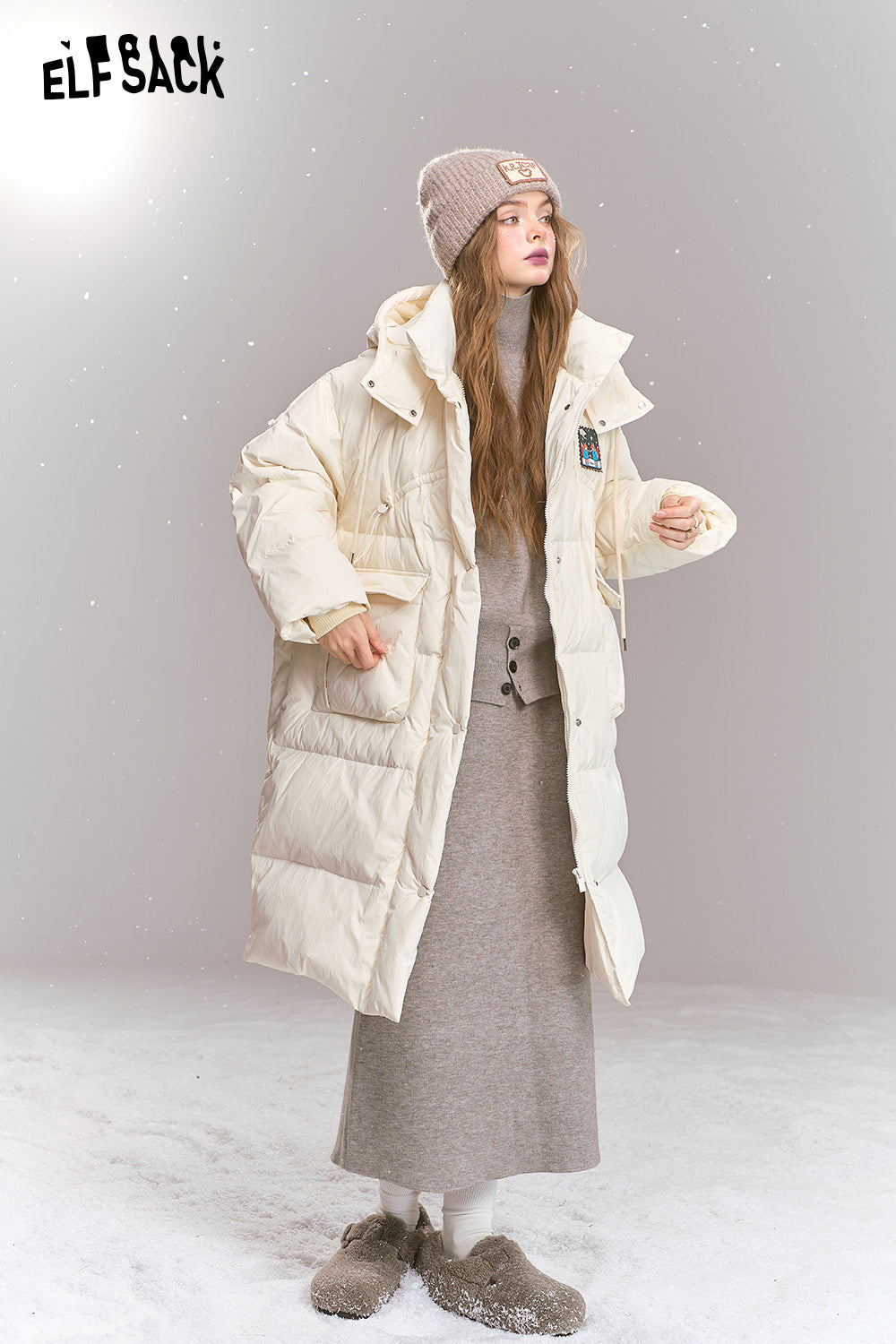 ELFSACK Women's mid-length hooded down jacket cartoon fox patch, thick warm coat