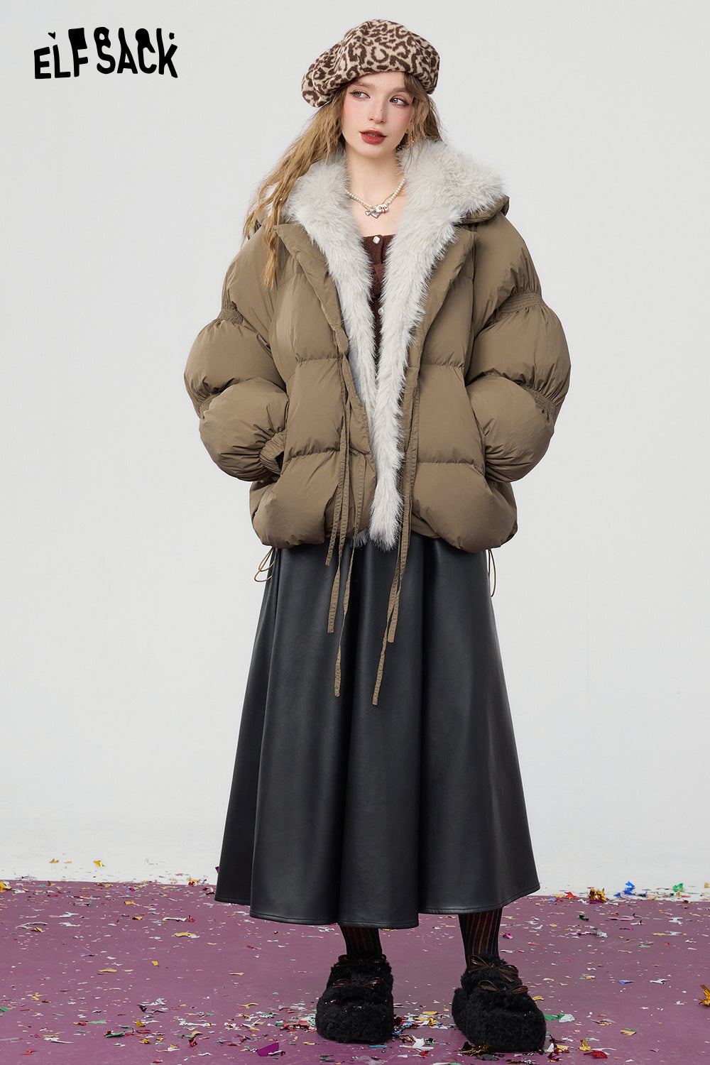 ELFSACK Fake fur collar stitching down jacket women raglan long sleeve warm coat