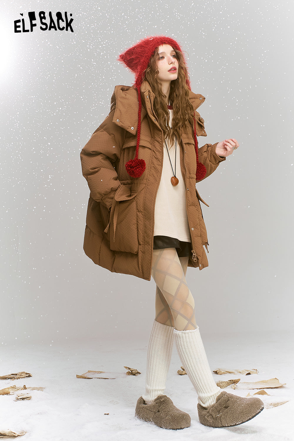 ELFSACK Casual loose medium hooded warm down jacket Top with V-shaped embossed fabric design