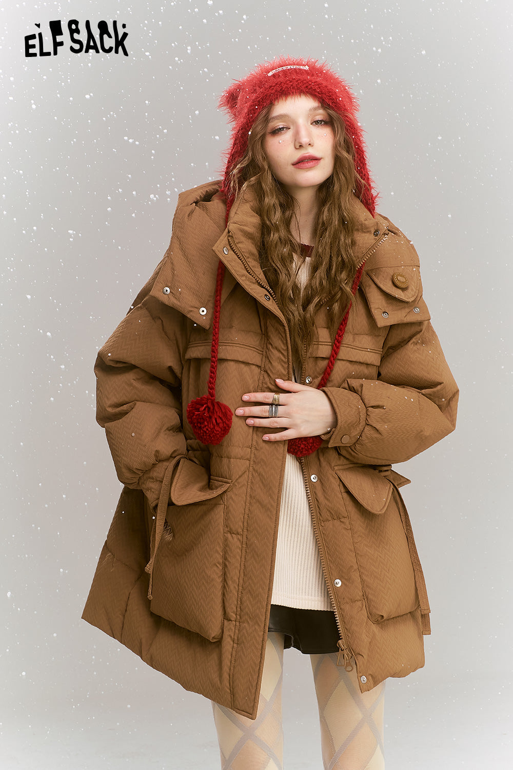 ELFSACK Casual loose medium hooded warm down jacket Top with V-shaped embossed fabric design