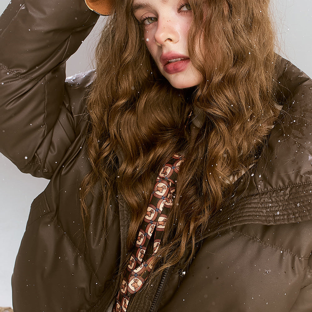 
                  
                    ELFSACK 2024 Winter New Arrivals Retro brown short stand collar warm thickened coat
                  
                