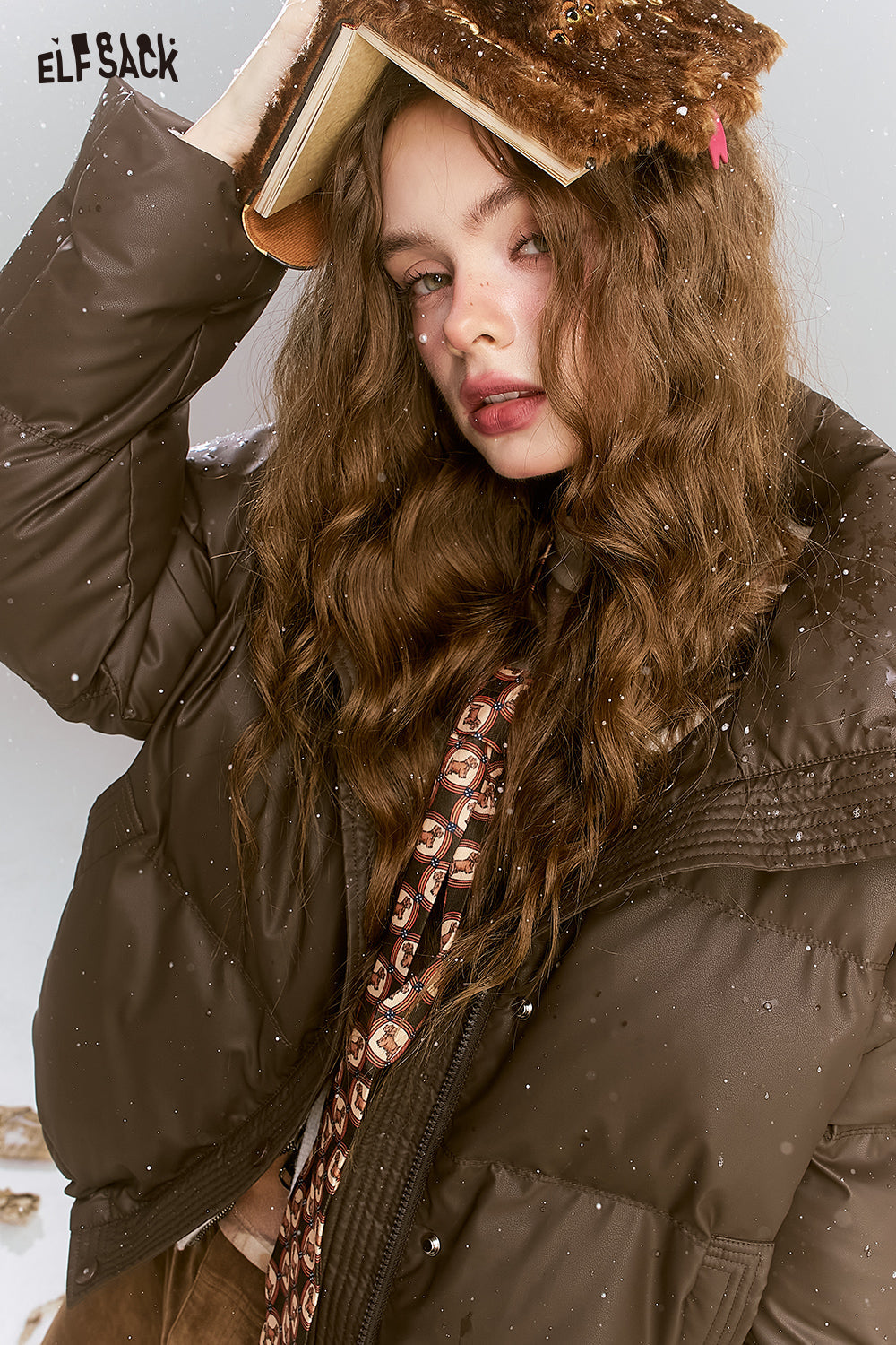 ELFSACK Retro brown short stand collar warm thickened coat