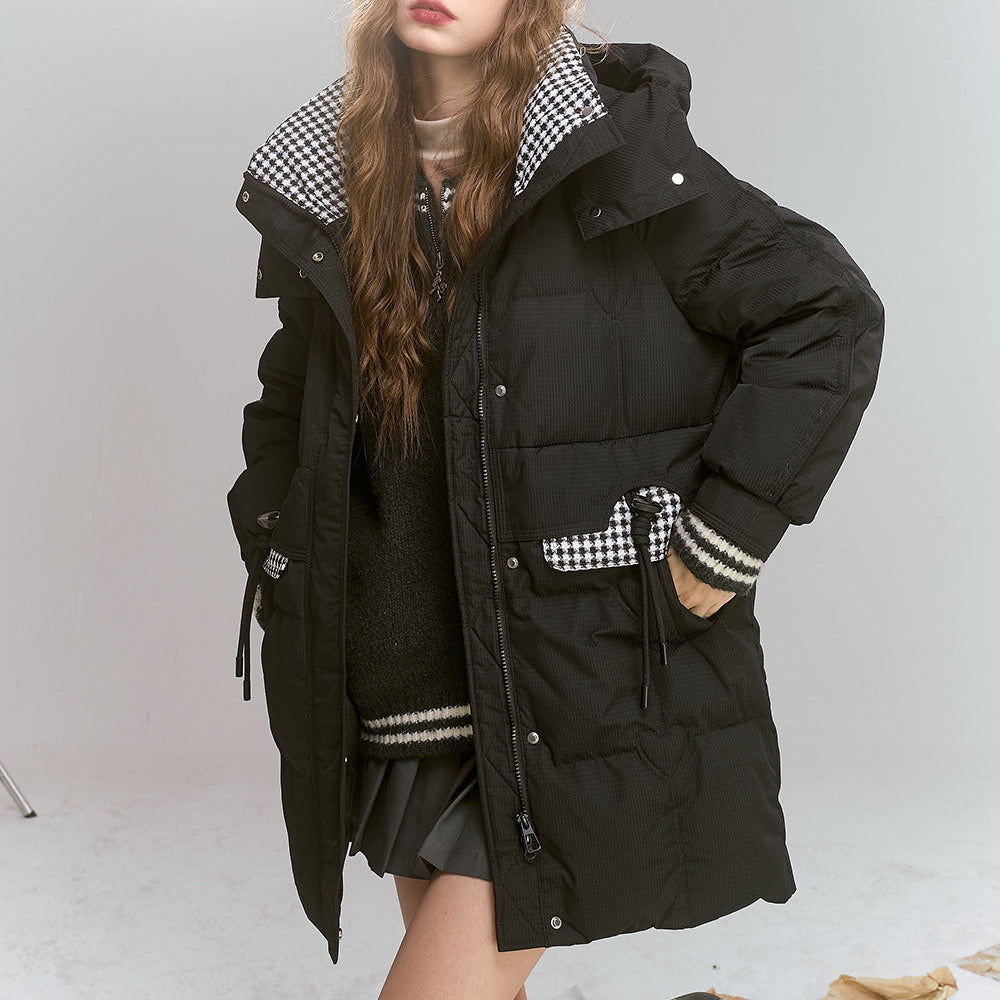 
                  
                    ELFSACK 2024 Winter New Arrivals Preppy style mid-length hooded plaid patchwork down jacket for women
                  
                